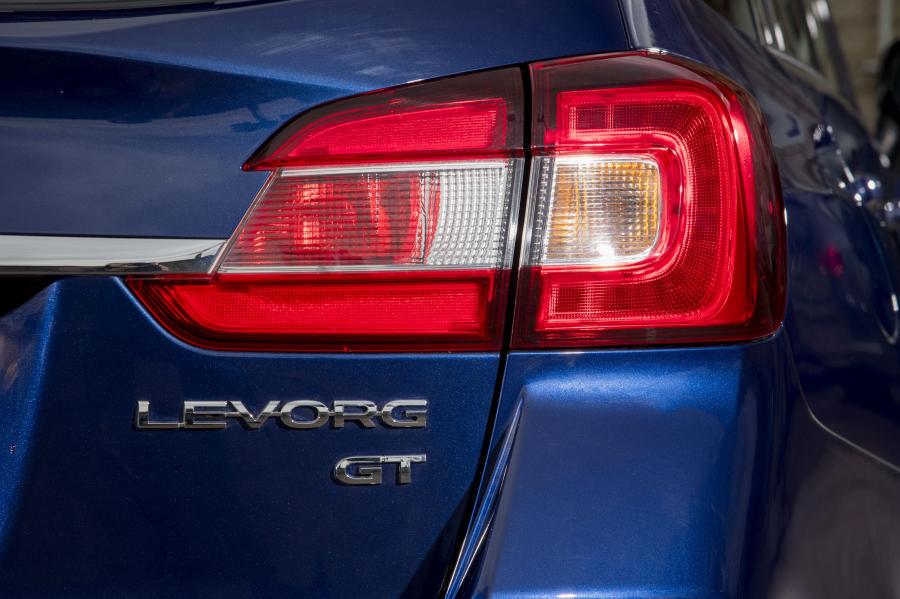 Детали экстерьера Subaru Levorg GT 2016 года  (UK) (фото 40 из 40)